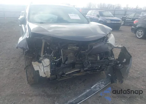 2017 Toyota Rav4 Xle z USA, uszkodzony, nr VIN 2T3WFREVXHW320600